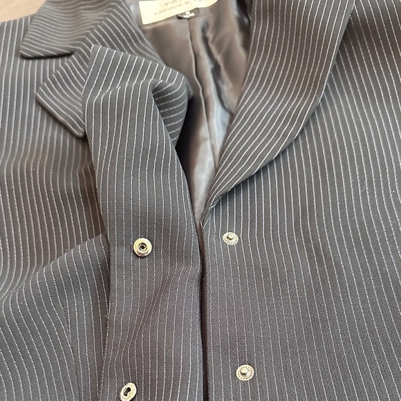 Tahari Arthur S Levine career black striped fitted blazer size 6 - Picture 15 of 15